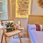 מלון Old Town Muradie 3*