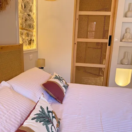 Hotel Old Town Muradie