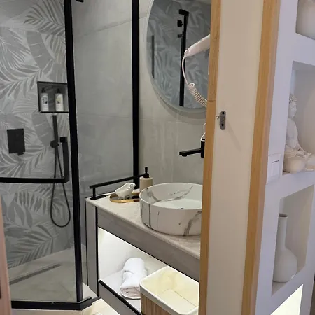 Old Town Muradie 3* Vlorë