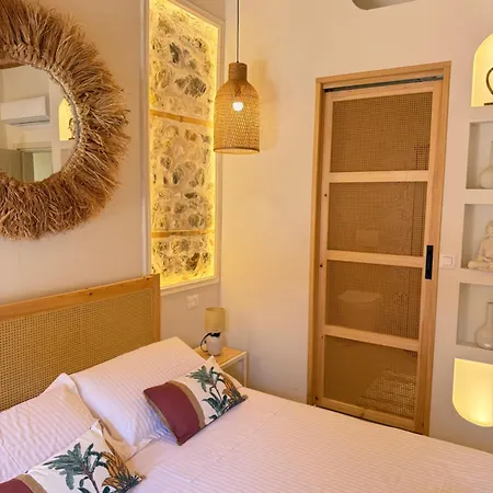 Hotel Old Town Muradie