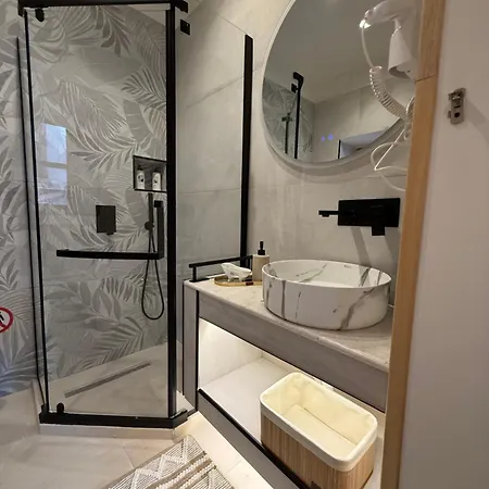 Old Town Muradie 3* Vlorë