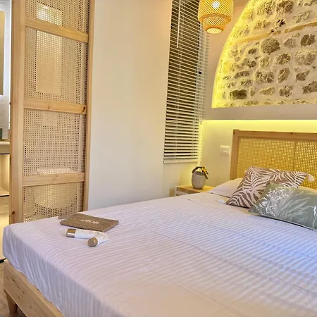 Hotel Old Town Muradie Vlorë