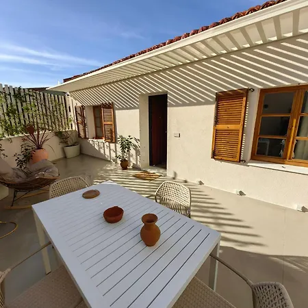 Hotel Old Town Muradie 3*