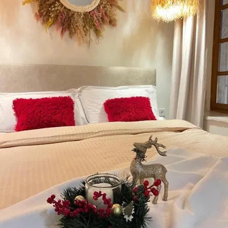 Hotel Old Town Muradie