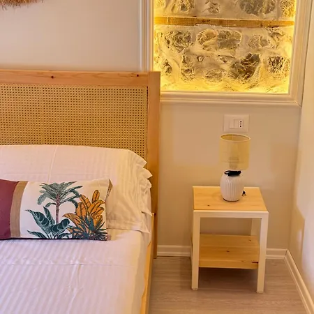 Old Town Muradie Hotel Vlorë