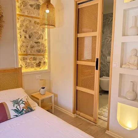 Old Town Muradie 3*