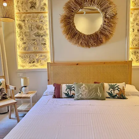 Old Town Muradie Hotel