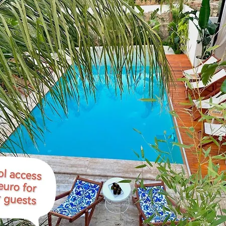 Hotel Old Town Muradie 3*