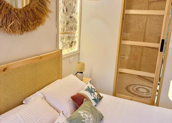 Old Town Muradie Hotel